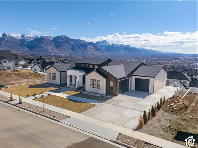 1293 W 4275 N #120, Pleasant View, UT 84414 - #3