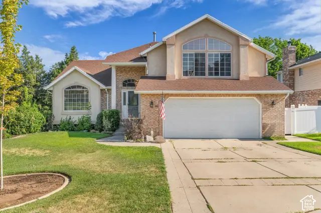 846 E Holroyd Dr S, South Ogden, UT 84403 - #2