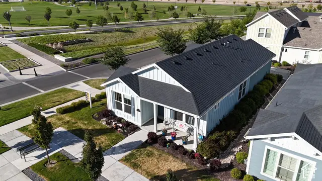 6089 W Lake Ave, South Jordan, UT 84009 - #3