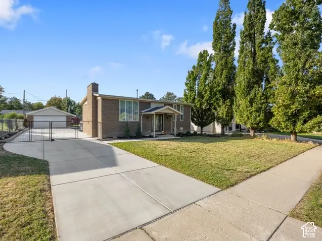 1600 E Tree View Dr, Millcreek, UT 84124 - #2