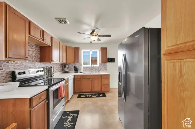 4821 S 2500 W, Roy, UT 84067 - #3