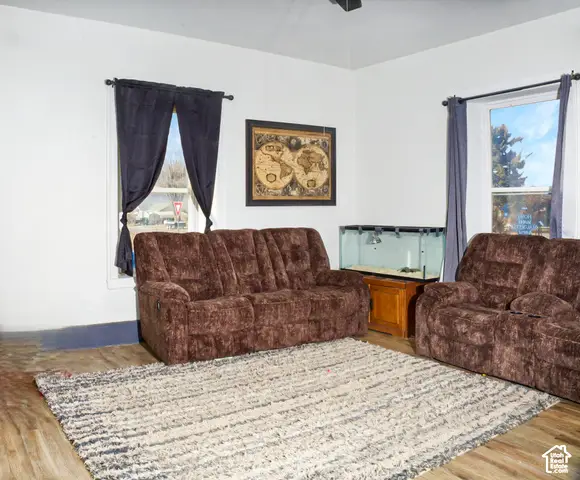 295 W 100 S, Manti, UT 84642 - #3