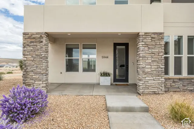 5944 S Cinder Hollow Cv, Saint George, UT 84790 - #2