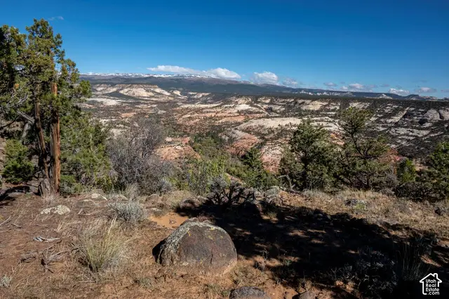 2279 E Long Neck East Dr #5, Boulder, UT 84716 - #2
