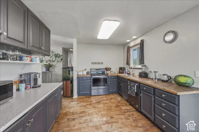 6363 S Uyeda Ct, West Jordan, UT 84081 - #3