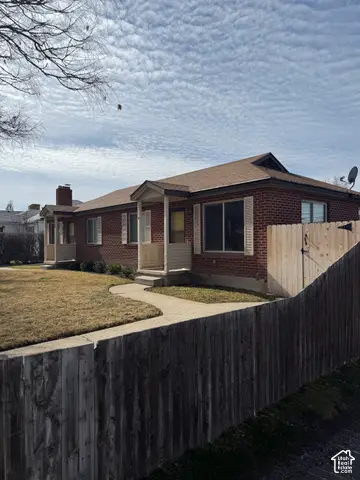 2718 S Imperial St E, Salt Lake City, UT 84105 - #2