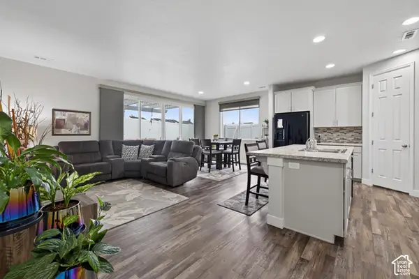 313 W Quartz Rd Rd N, Tooele, UT 84074