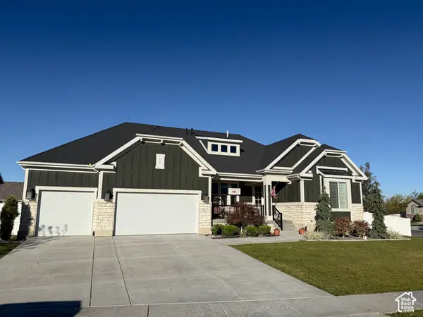 2283 N Snowy Crane Dr, Clinton, UT 84015