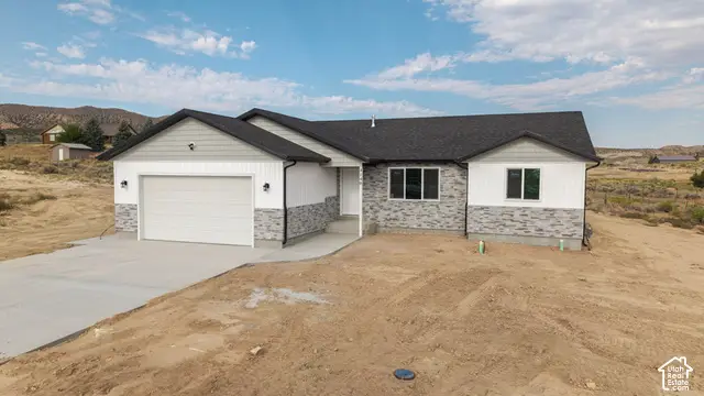 4140 S 220 W, Vernal, UT 84078 - #1