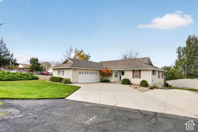319 N Escalante Dr, Elk Ridge, UT 84651 - #3