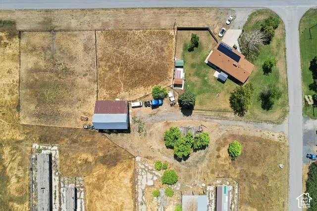15 E 9000 St S, Paradise, UT 84328 - #3