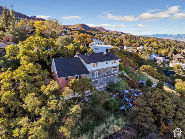 3208 S North Canyon Cir E, Bountiful, UT 84010