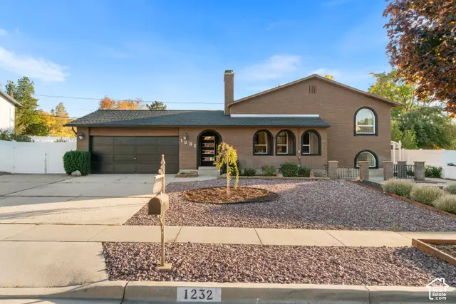 1232 E Lori Cir, Sandy, UT 84094 - #2