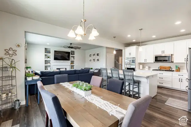 12242 S Croyden Ln, Herriman, UT 84096 - #3