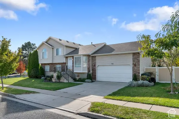 911 N Sir Michael Dr, Salt Lake City, UT 84116