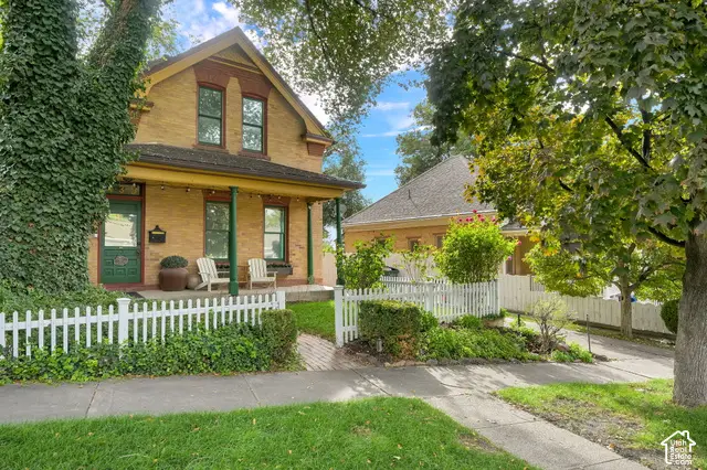 135 W 600 N, Salt Lake City, UT 84103 - #3