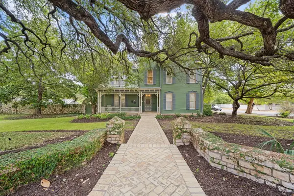 833 Belvin Street, San Marcos, TX 78666