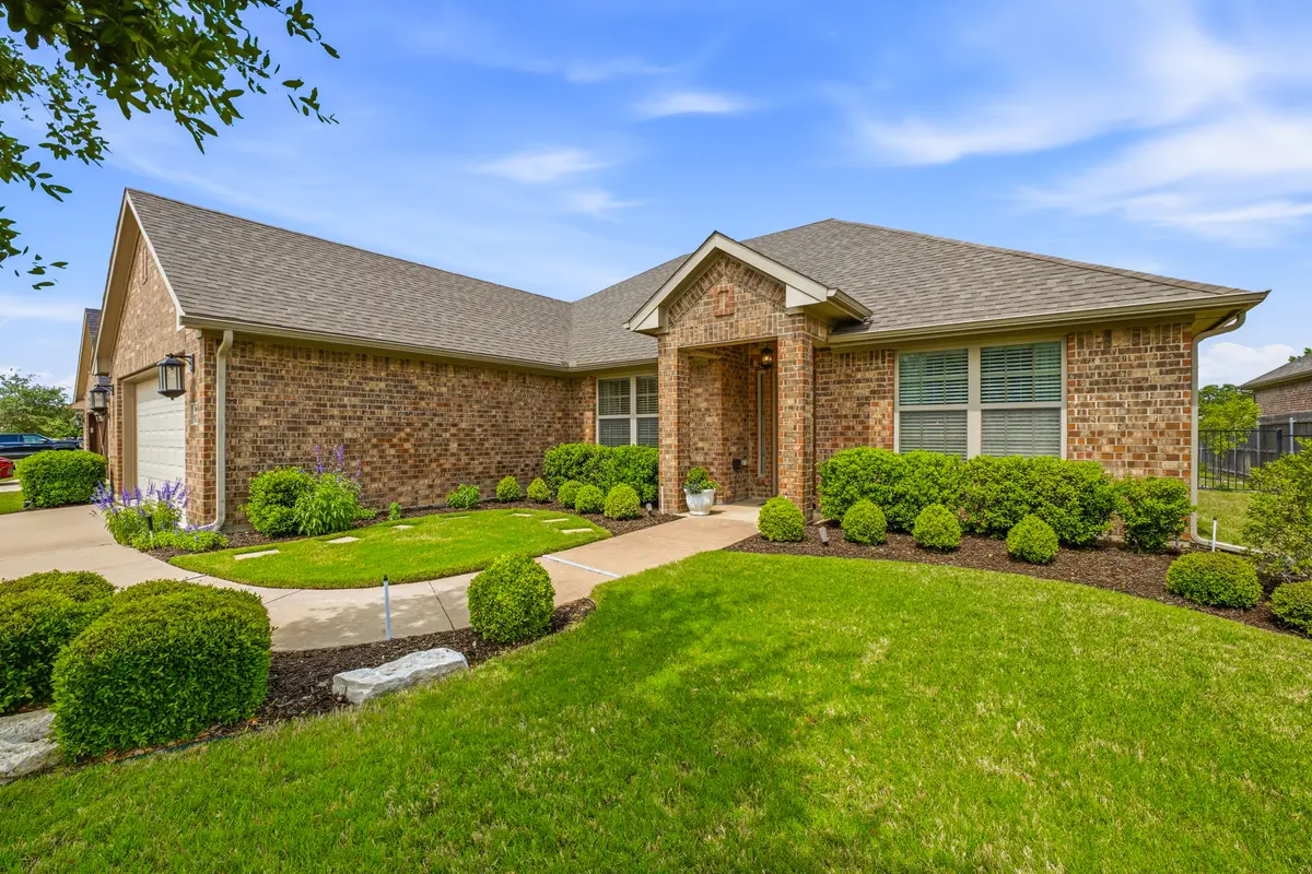 1021 Morningside Drive, Burleson, TX 76028 - #1