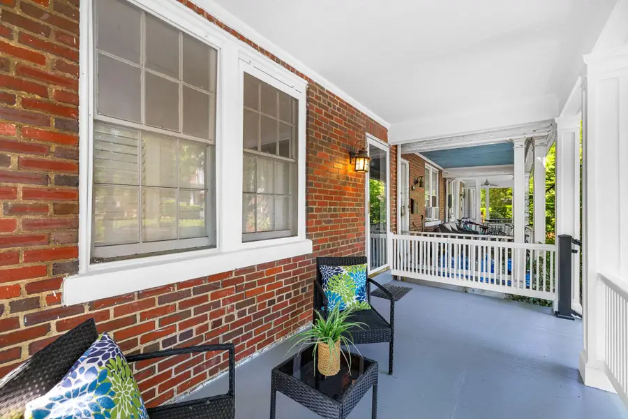 3810 Beecher St Nw, Washington, DC 20007 - #3
