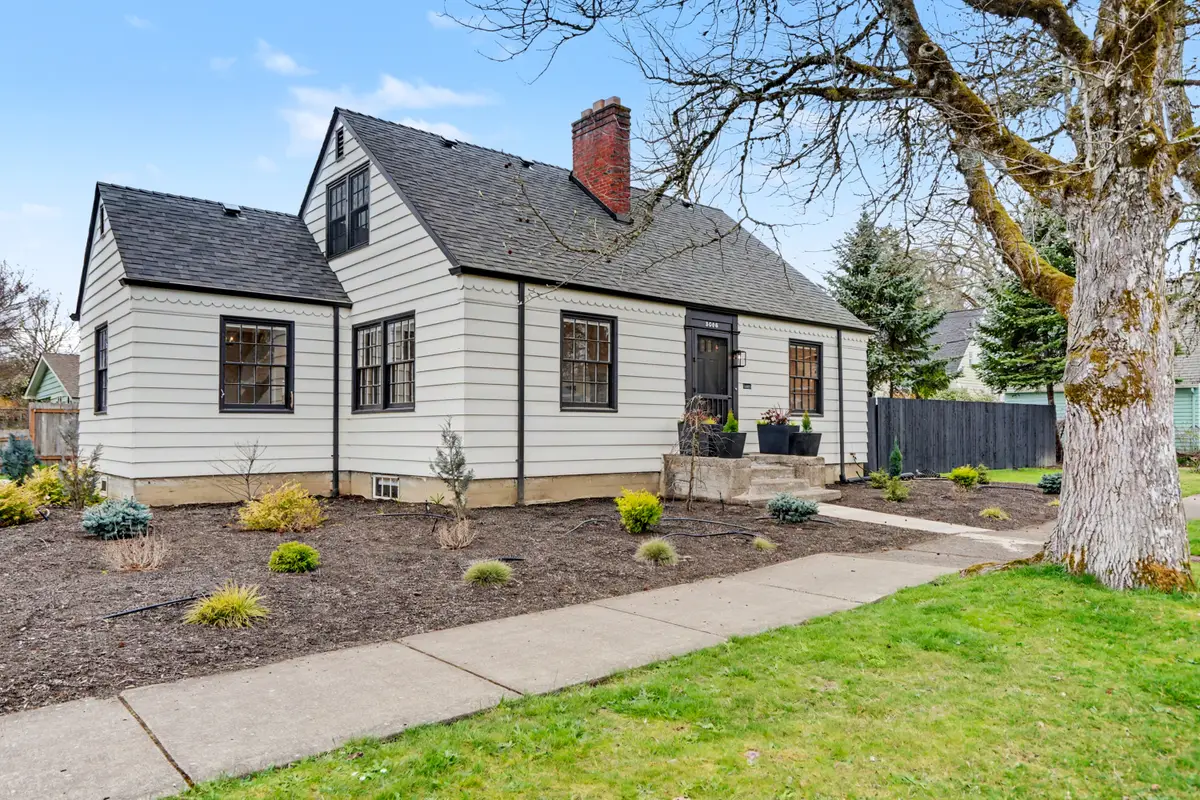 3306 NW Tyler Av, Corvallis, OR 97330 - #1