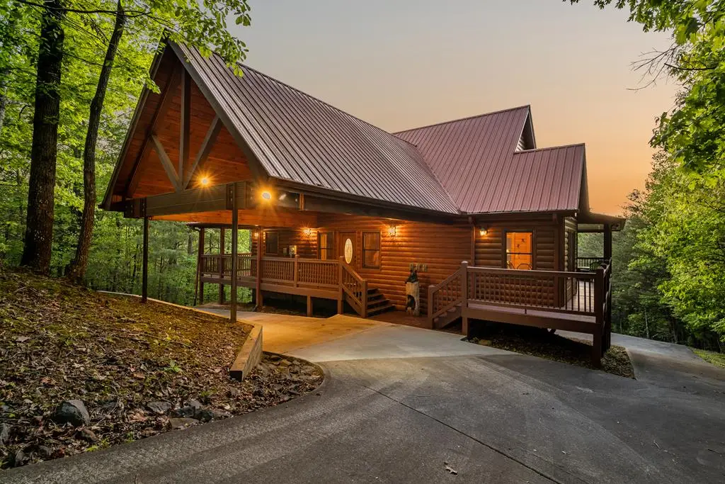 433 Spruce Circle, Mineral Bluff, GA 30559 - Image #1