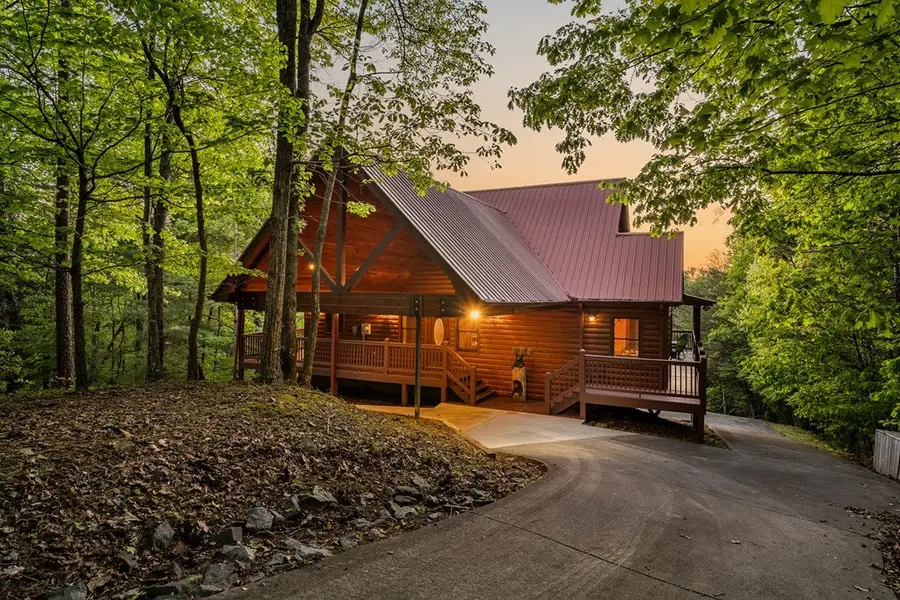 433 Spruce Circle, Mineral Bluff, GA 30559 - Image #2