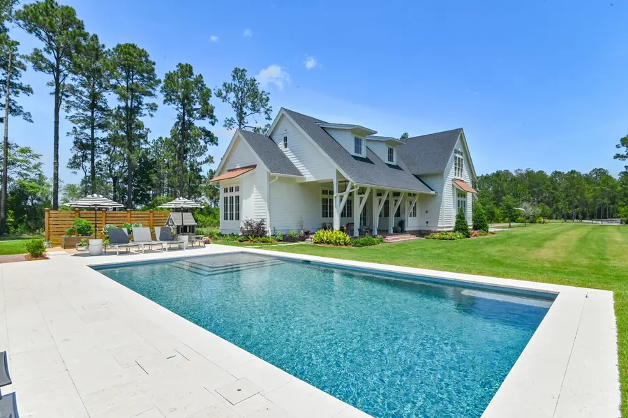 181 Jonathan Drive, Freeport, FL 32439 - Image #2