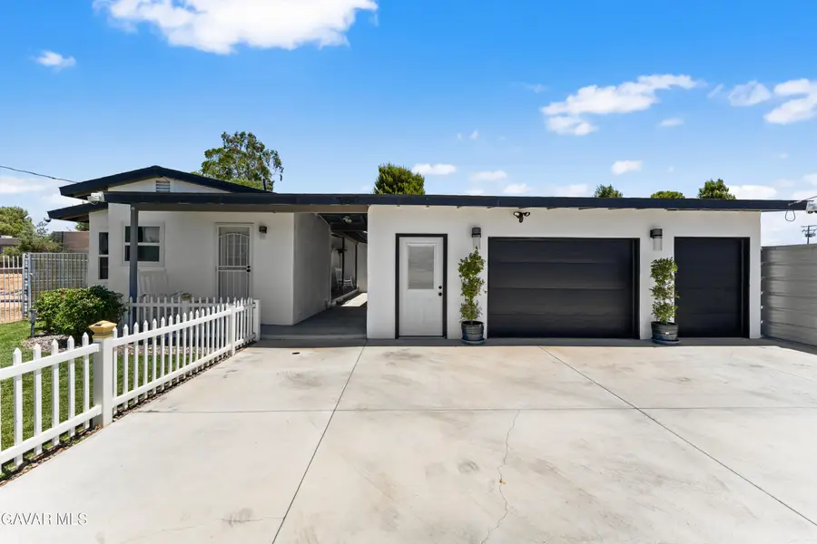 38610 9th E, Palmdale, CA 93550 - #3