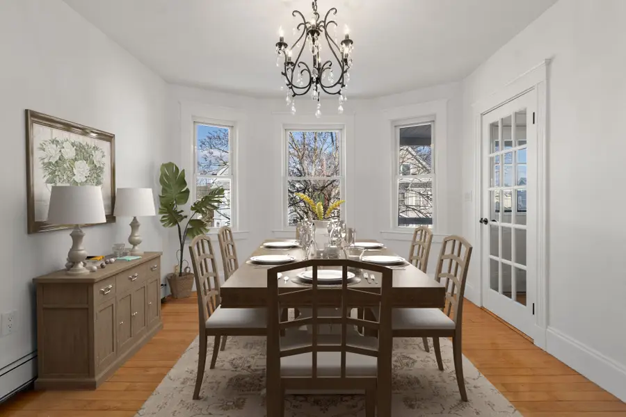 215 Ash St #3, Waltham, MA 02453 - #3