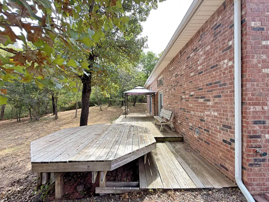 3001 Harriet Street, Oklahoma City, OK 73131 - #3