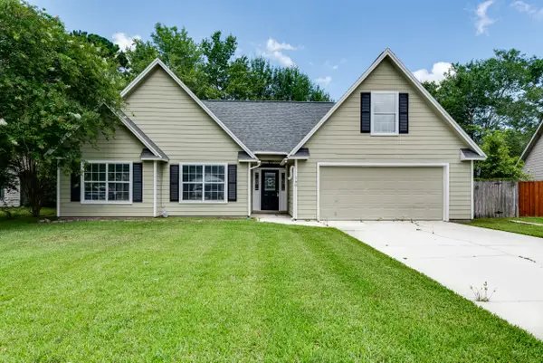 140 Lake Ashley Drive, Kingsland, GA 31548