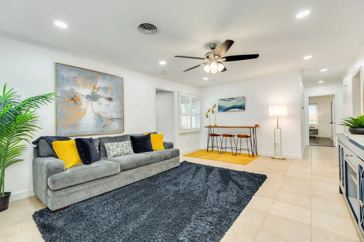 105 Marlin Avenue, Galveston, TX 77550 - #1