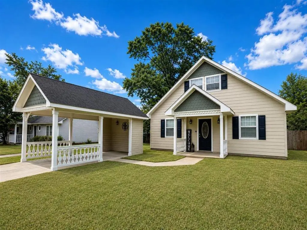 107 Lee, Leesville, LA 71446 - #1