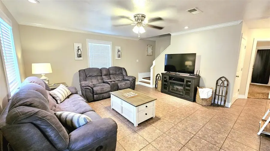 107 Lee, Leesville, LA 71446 - #2