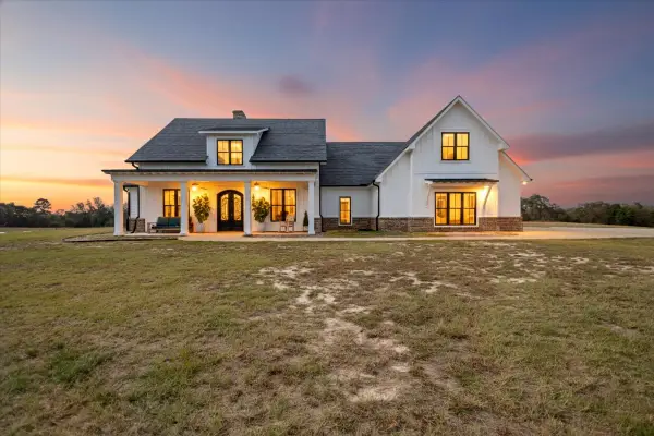 7294 S County Road 314, Henderson, TX 75654