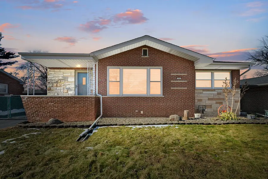 702 Willow Drive, Chicago Heights, IL 60411 - #2