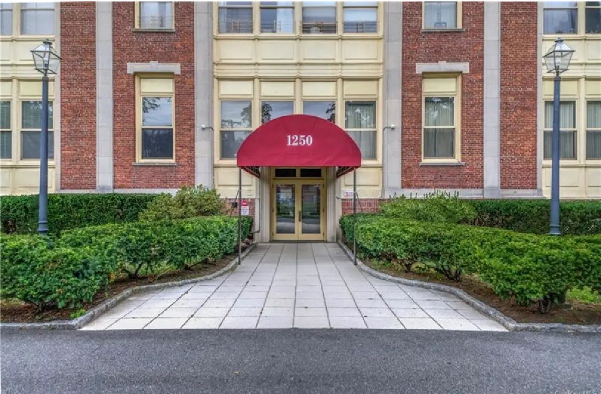 1250 North Avenue, New Rochelle, NY 10804 - #1