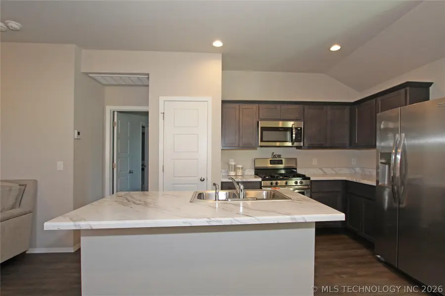 14844 E 38th Street S, Tulsa, OK 74134 - #3