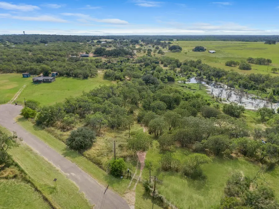 200 Lolita Dr, Lytle, TX 78052 - #3