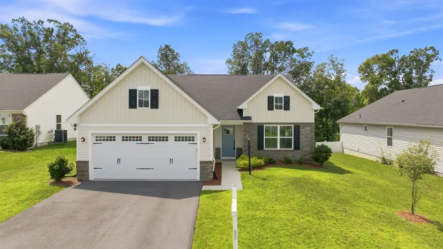 77 Alnwick Ln, Martinsburg, WV 25405 - #2
