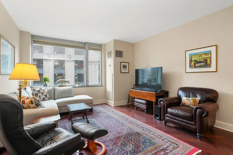 1 Charles St S #602, Boston, MA 02116 - #2