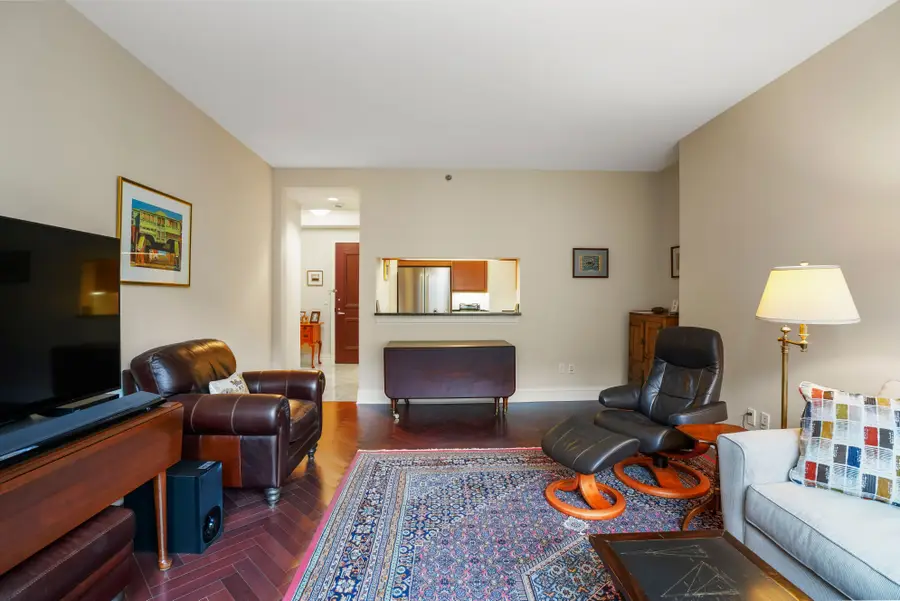 1 Charles St S #602, Boston, MA 02116 - #3