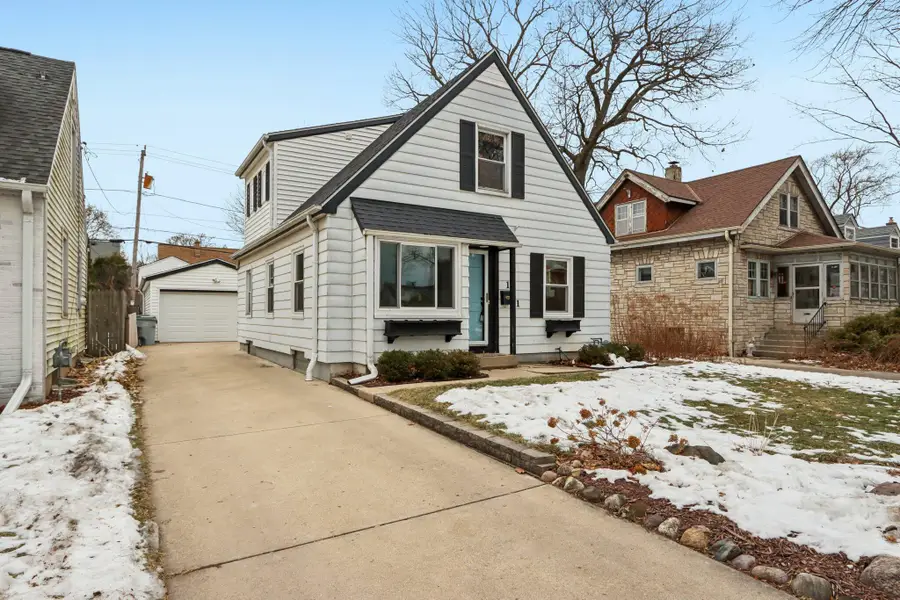 151 N 72nd St, Milwaukee, WI 53213 - Image #2