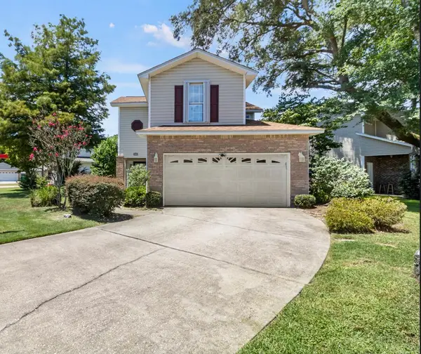 933 Scenic Oak Lane, Fort Walton Beach, FL 32547