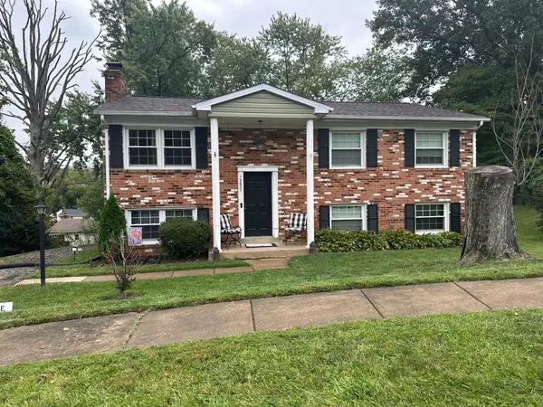 13637 Lynbrook Ct, WOODBRIDGE, VA 22193