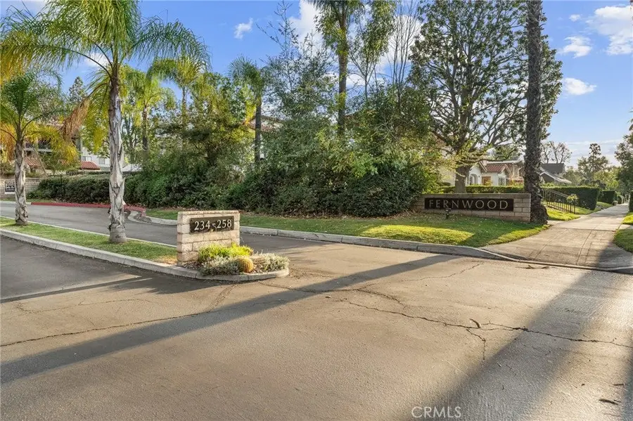 246 E Fern Avenue #109, Redlands, CA 92373 - Image #2