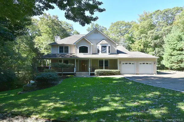 230 W Woodland Drive, Wading River, NY 11792