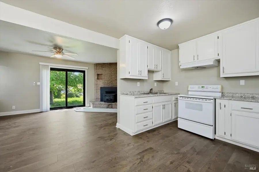 3723 Buckeye, Clearlake, CA 95422 - #2