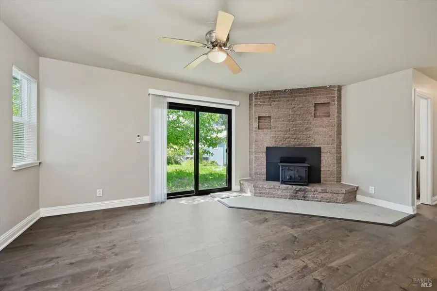 3723 Buckeye, Clearlake, CA 95422 - #3