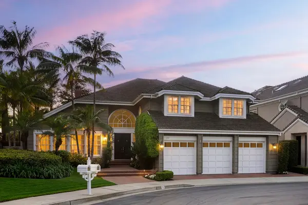 9 Huntington Court, Newport Beach, CA 92660